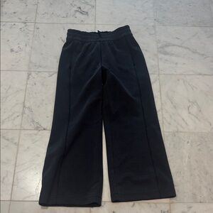 Lululemon Ribbed Softstreme MR Wide Leg Crop Pants “25”